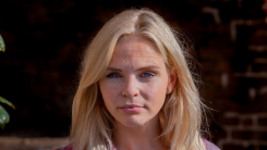 Fans weten het bijna zeker: Charlotte is de Mol!