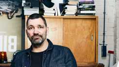 Vanavond op tv: Theo Maasen trapt nieuw seizoen Boerderij van Dorst af