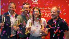 Mattie Valk en Marieke Elsinga ook de komende jaren te horen op Qmusic