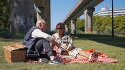 Vanavond op tv: Philip Freriks terug naar de jaren tachtig in nieuwe MAX-serie