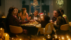 Kijkers maken kennis met nieuwe kerstcommercials op NPO 1
