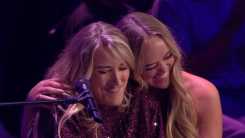 Optreden Suzan & Britt in The Voice of Holland raakt kijkers