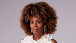 Jasmine Sendar terug op de set van GTST