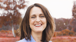 Janine Abbring presenteert laatste seizoen Zomergasten