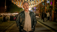 Streamingtip: Alan Cumming en David Morrissey schitteren in nieuwe serie Tip Toe