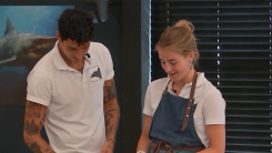 Anouk biecht gevoelens voor Diederik op in De Bondgenoten