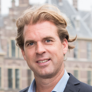 Rutger Castricum ondervraagt Den Haag in nieuw tv-programma