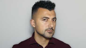 Vanavond op tv: Özcan Akyol knipt gasten & de Van Rossems weer op reis