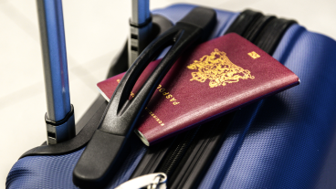 Tom Waes blijft voor reisprogramma Reizen Waes in eigen land