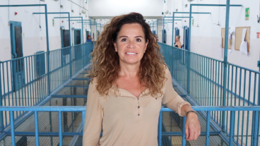 Nicole Buch maakt voor SBS6 nieuwe reeks Buch in de Bajes