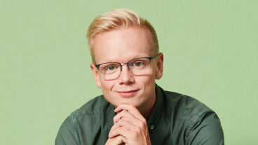 Jordi Warners presenteert een uur in het Drents op Qmusic