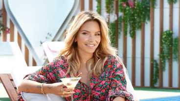 Monica Geuze en Kaj Gorgels presenteren vernieuwde editie Temptation Island