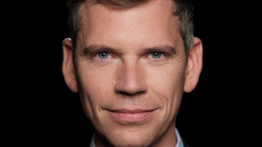 Jeroen Wollaars wint Sonja Barend Award voor interview Wopke Hoekstra