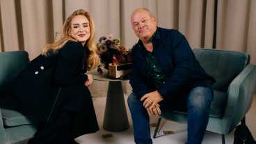 Vanavond op tv: Adele te gast bij Paul de Leeuw in Busje Komt Zo