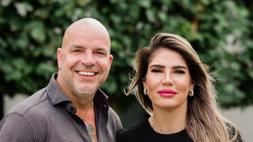Vanavond op tv: SBS6 volgt Andy & Melisa naar Spanje