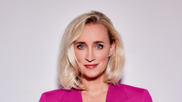 Eva Jinek heeft corona, wordt vervangen door Beau