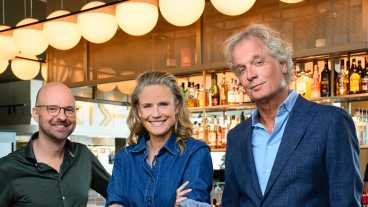 Vanavond op tv: Jeroen Pauw en Sophie Hilbrand starten met nieuwe latenight talkshow