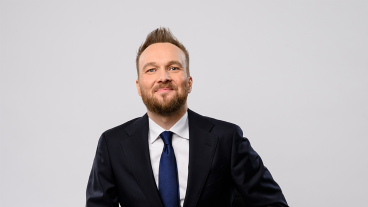 Lubach moet wijken voor nieuwe talkshow van Renze Klamer