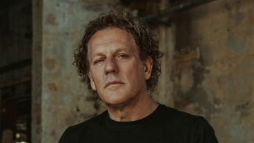 Vanavond op tv: Kees van der Spek opent opnieuw de jacht op oplichters