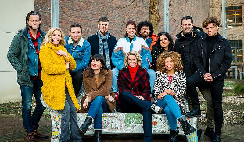 Tooske Ragas en Lucille Werner in The Passion