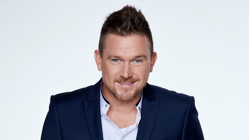 Johnny de Mol presenteert nieuwe tv-show I've Got the Music
