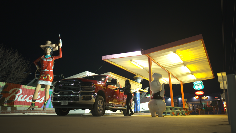 Raven van Dorst reist opnieuw door Amerika voor nieuw seizoen Nachtdieren