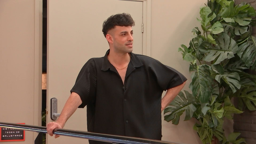 Mercedes roept Salar op om De Bondgenoten te verlaten