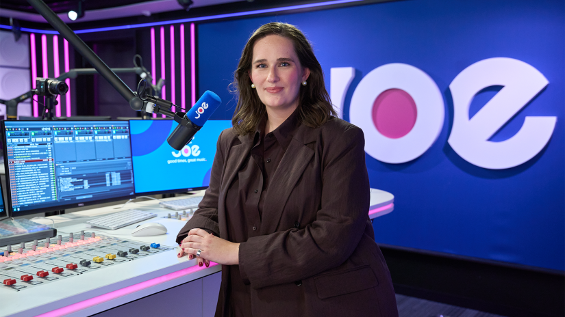 Renske van der Zalm nieuwe nieuwslezer van De Coen & Sander Show