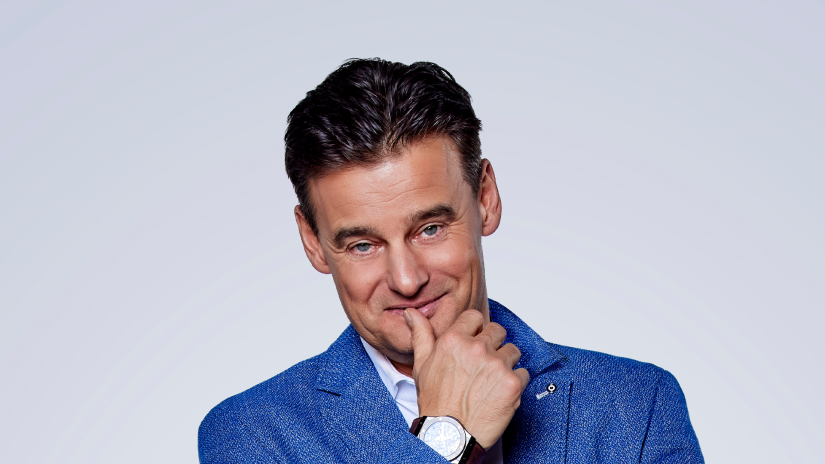 Noa Vahle en John de Bever te gast in Vier Linkerhanden met Wilfred Genee