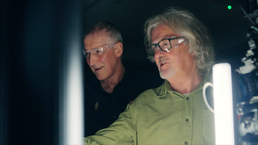James May duikt in menselijk lichaam in nieuwe serie op National Geographic